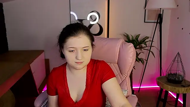Kitty___Mia Momentaufnahme des Live-Raums auf Stripchat