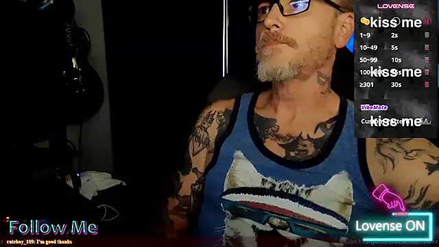 KnoxxBlack captura de la sala en vivo en Stripchat