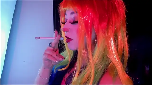 Kora_Red69 live room snapshot on Stripchat