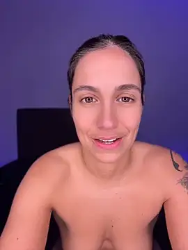 LaPetiteKim Momentaufnahme des Live-Raums auf Stripchat