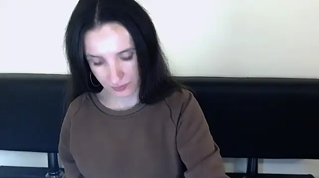 LaimaV_ live room snapshot on Stripchat