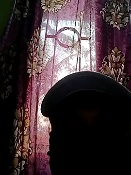 LameSunlight2 снимок онлайн-комнаты на Stripchat