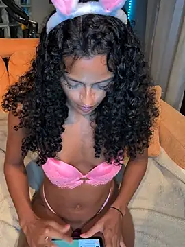 Latinamix Momentaufnahme des Live-Raums auf Stripchat