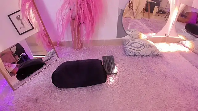 Latino_Femboy_18 captura de la sala en vivo en Stripchat