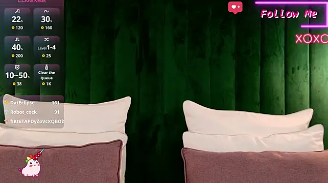 LauraDiazz live room snapshot on Stripchat