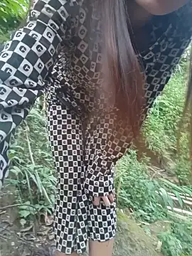 Leleiuu7789 Momentaufnahme des Live-Raums auf Stripchat