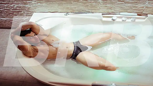 LiamReigns_ captura da sala ao vivo na Stripchat