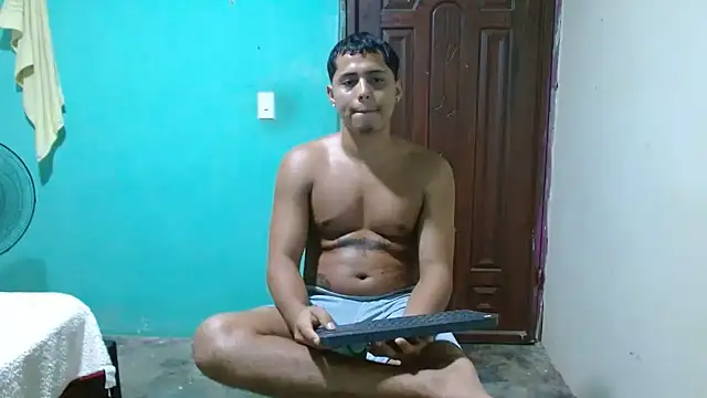 Lil_condor_baby Momentaufnahme des Live-Raums auf Stripchat