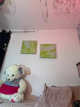 Lili__taylor Momentaufnahme des Live-Raums auf Stripchat