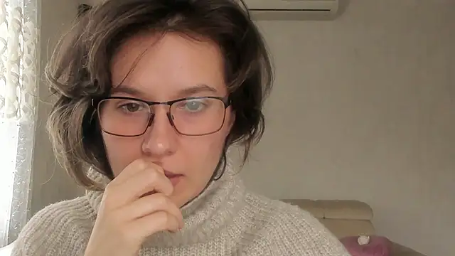 Lilith_lutherlow live room snapshot on Stripchat