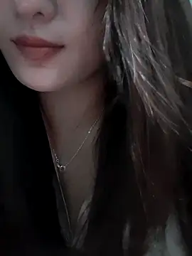 Linksys_nicee Momentaufnahme des Live-Raums auf Stripchat