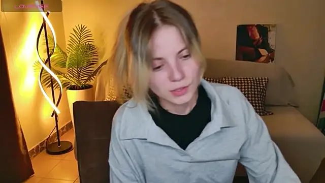 LisaRainbow Momentaufnahme des Live-Raums auf Stripchat