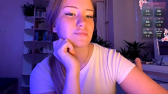 LisiKiss live room snapshot on Stripchat