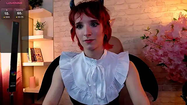 Liya_Songbird Momentaufnahme des Live-Raums auf Stripchat