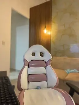 Lorelaiy captura de la sala en vivo en Stripchat