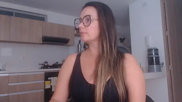 LovePaula momentopname van live room op Stripchat