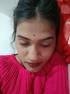 Loyal_Cutegirl Momentaufnahme des Live-Raums auf Stripchat