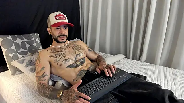 Lucas_Amatti Momentaufnahme des Live-Raums auf Stripchat
