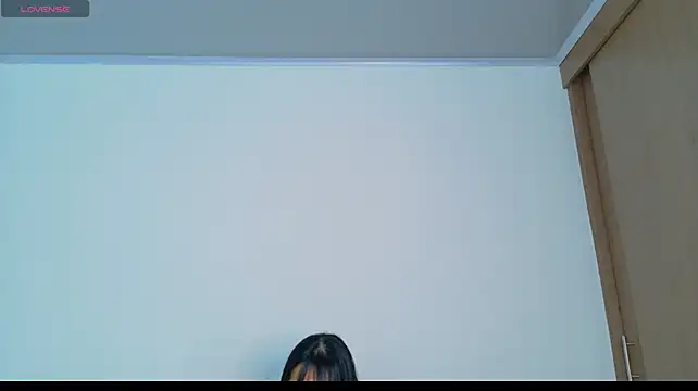 LunaraVelvett снимок онлайн-комнаты на Stripchat