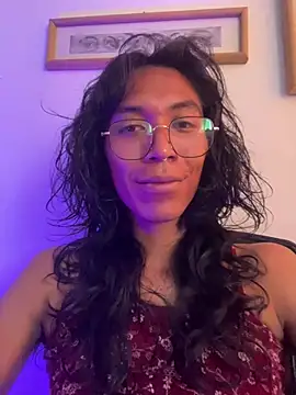 MadamLeRouge Momentaufnahme des Live-Raums auf Stripchat