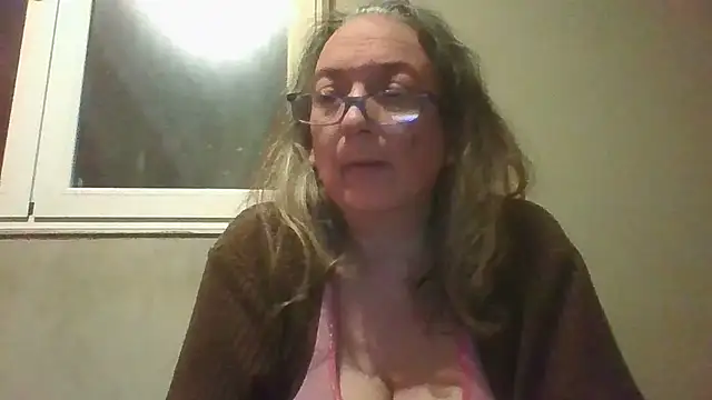 MadameLux Momentaufnahme des Live-Raums auf Stripchat
