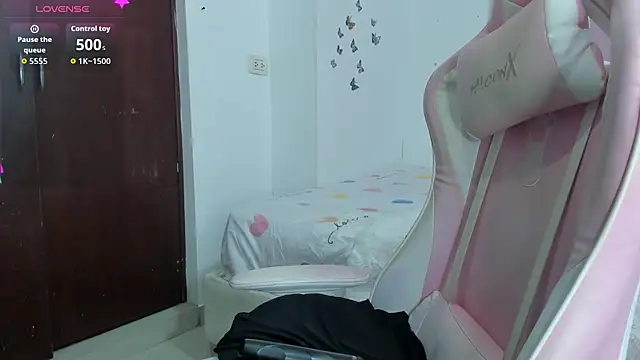 Madison_boom Momentaufnahme des Live-Raums auf Stripchat