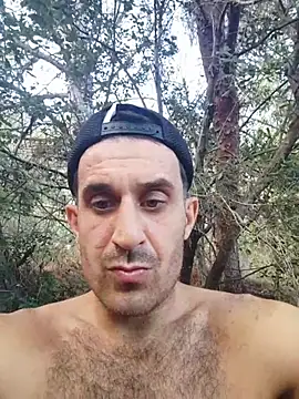 Malyavaaaaa Momentaufnahme des Live-Raums auf Stripchat