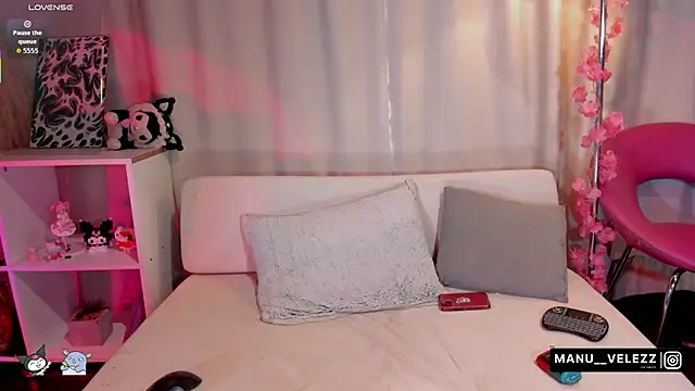 Manu_Velez captura de la sala en vivo en Stripchat