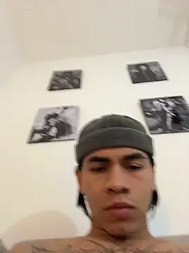 Mao_mdn Momentaufnahme des Live-Raums auf Stripchat