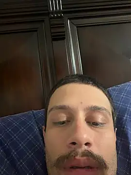 Marc_Anthony_ live room snapshot on Stripchat