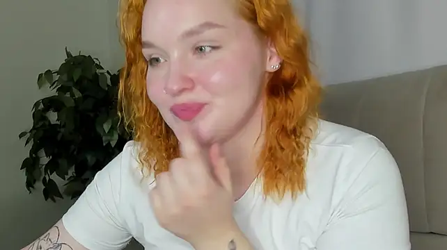 Margo_Blaze Momentaufnahme des Live-Raums auf Stripchat