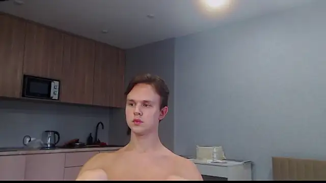 MartinMendez live room snapshot on Stripchat