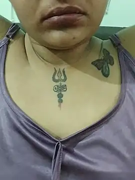 Mass_Madhu_Telugu captura de la sala en vivo en Stripchat