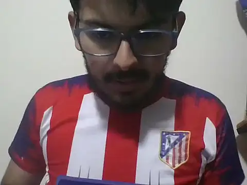 Mateotubbe momentopname van live room op Stripchat