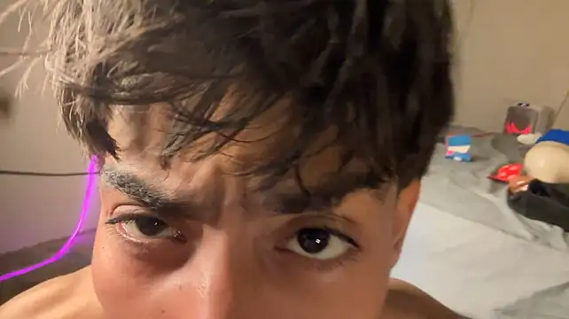 Mauuu18 captura da sala ao vivo na Stripchat