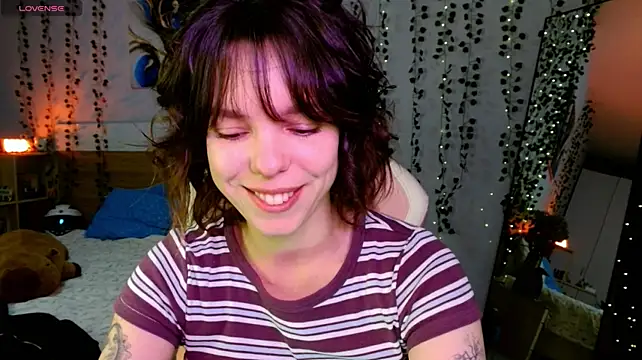Maya_Campbell captura de la sala en vivo en Stripchat
