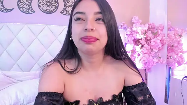 Melody__blake снимок онлайн-комнаты на Stripchat