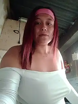 Mely_pinkk снимок онлайн-комнаты на Stripchat