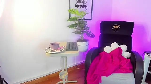 MeowMotta Momentaufnahme des Live-Raums auf Stripchat