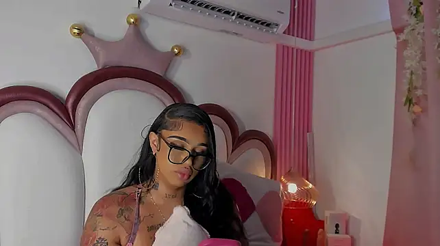 Mia_Jansen Momentaufnahme des Live-Raums auf Stripchat