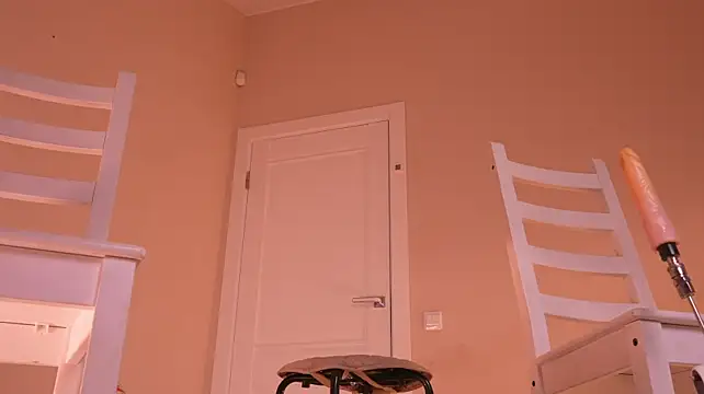 Miablueye Momentaufnahme des Live-Raums auf Stripchat