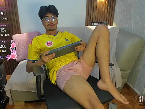 Miks_stone1 Momentaufnahme des Live-Raums auf Stripchat