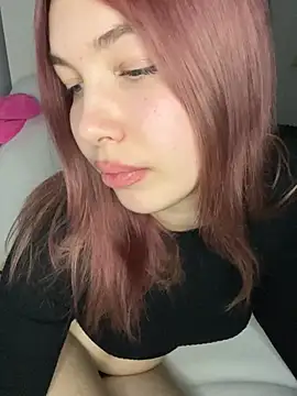 MilaXoXoo momentopname van live room op Stripchat