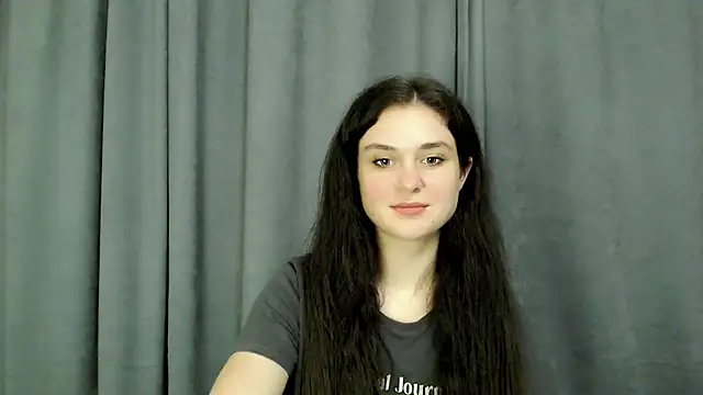 Mila_Rossee Momentaufnahme des Live-Raums auf Stripchat