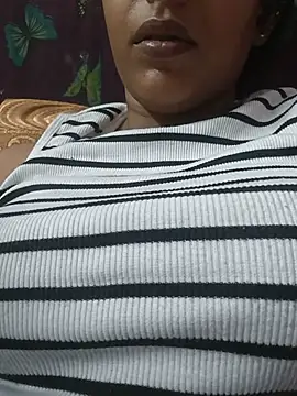 Miss-Manshi-sharma Momentaufnahme des Live-Raums auf Stripchat