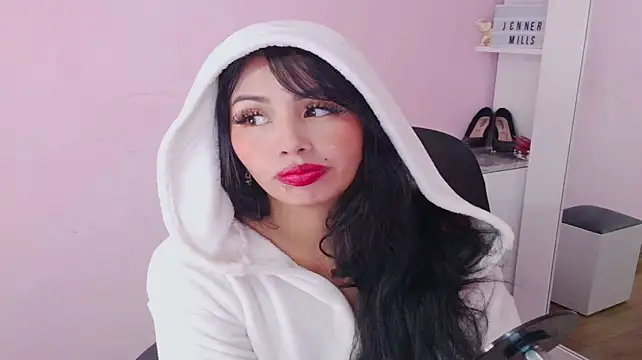 Miss_Charlottet momentopname van live room op Stripchat