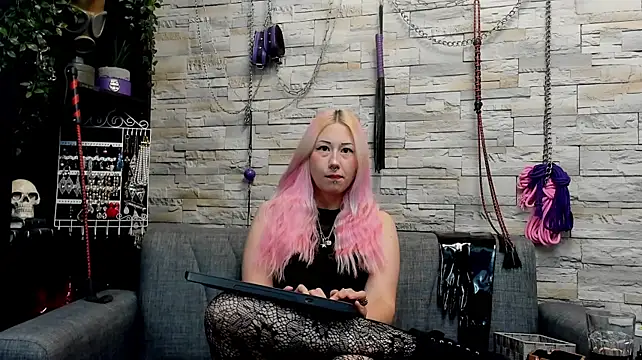 Miss_Kaz captura de la sala en vivo en Stripchat
