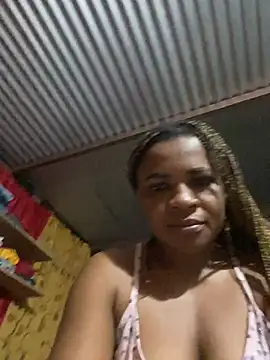 Morenita82 captura de la sala en vivo en Stripchat