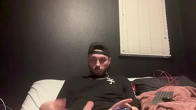 MrCloudzzz Momentaufnahme des Live-Raums auf Stripchat