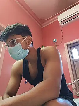 Mr_Cajonny09 live room snapshot on Stripchat